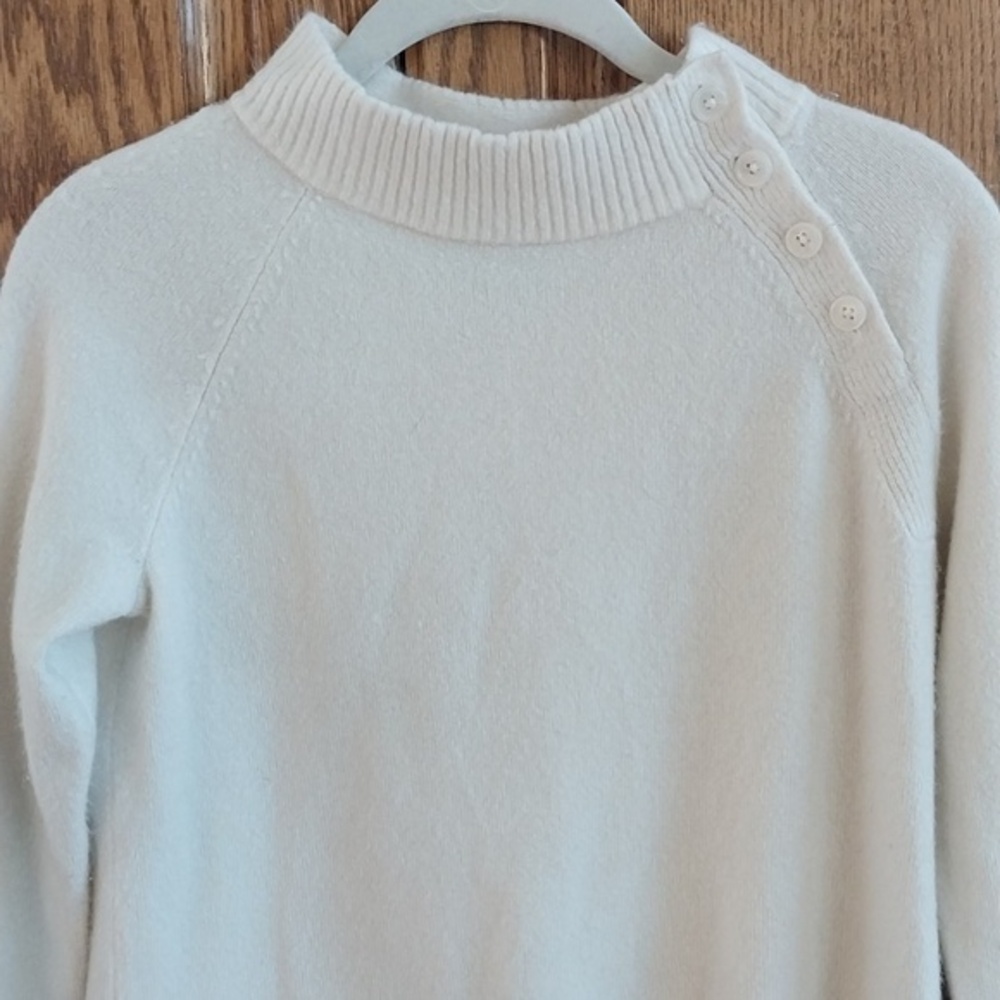 Talbots Vintage Women's Sz Petite Mock Neck Sweater Cream Color Long Sleeves - Picture 1 of 8